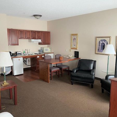 River Hills Hotel- Mankato Extérieur photo