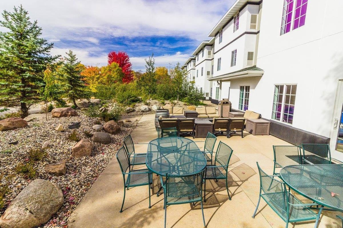 River Hills Hotel- Mankato Extérieur photo