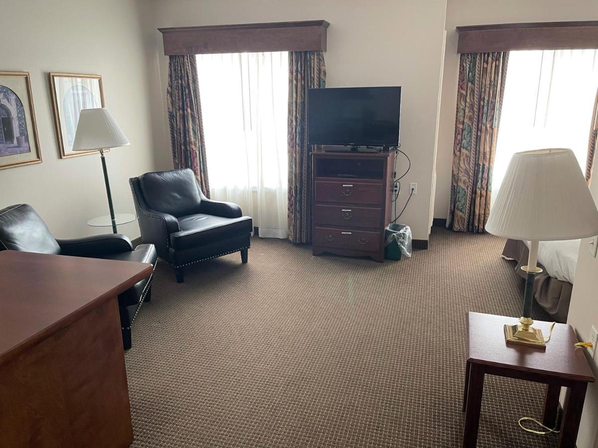 River Hills Hotel- Mankato Extérieur photo