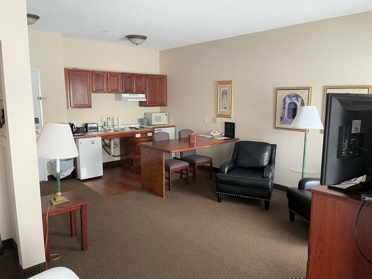 River Hills Hotel- Mankato Extérieur photo