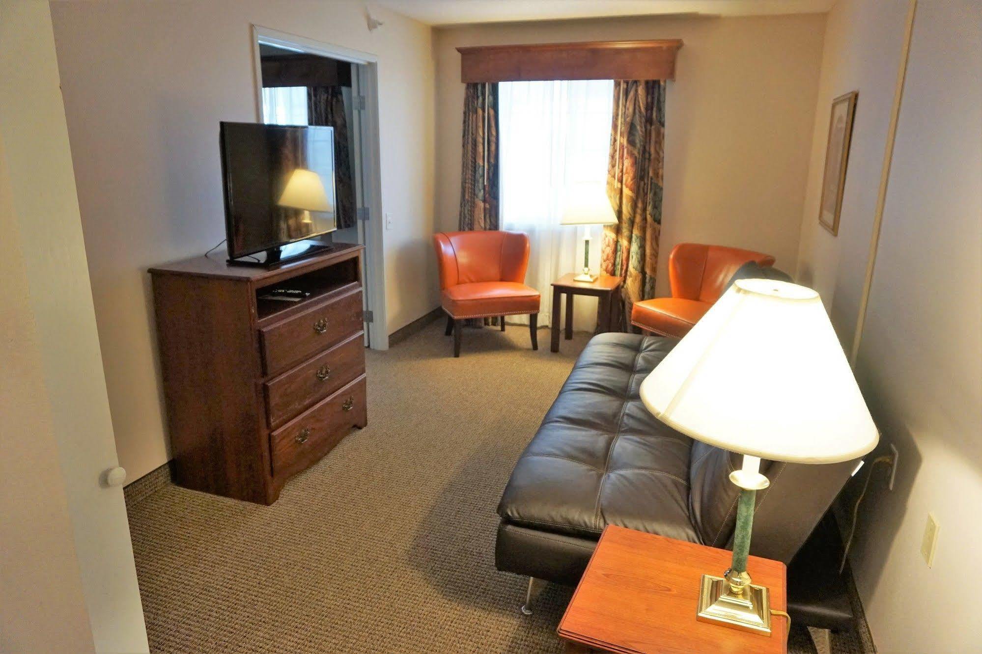 River Hills Hotel- Mankato Extérieur photo
